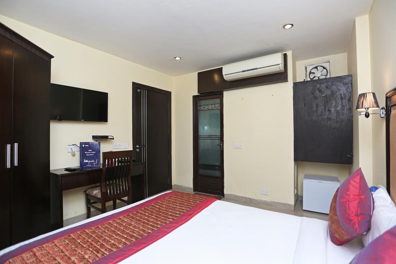 Oyo 714 Hotel De Plaza New Delhi Exteriör bild